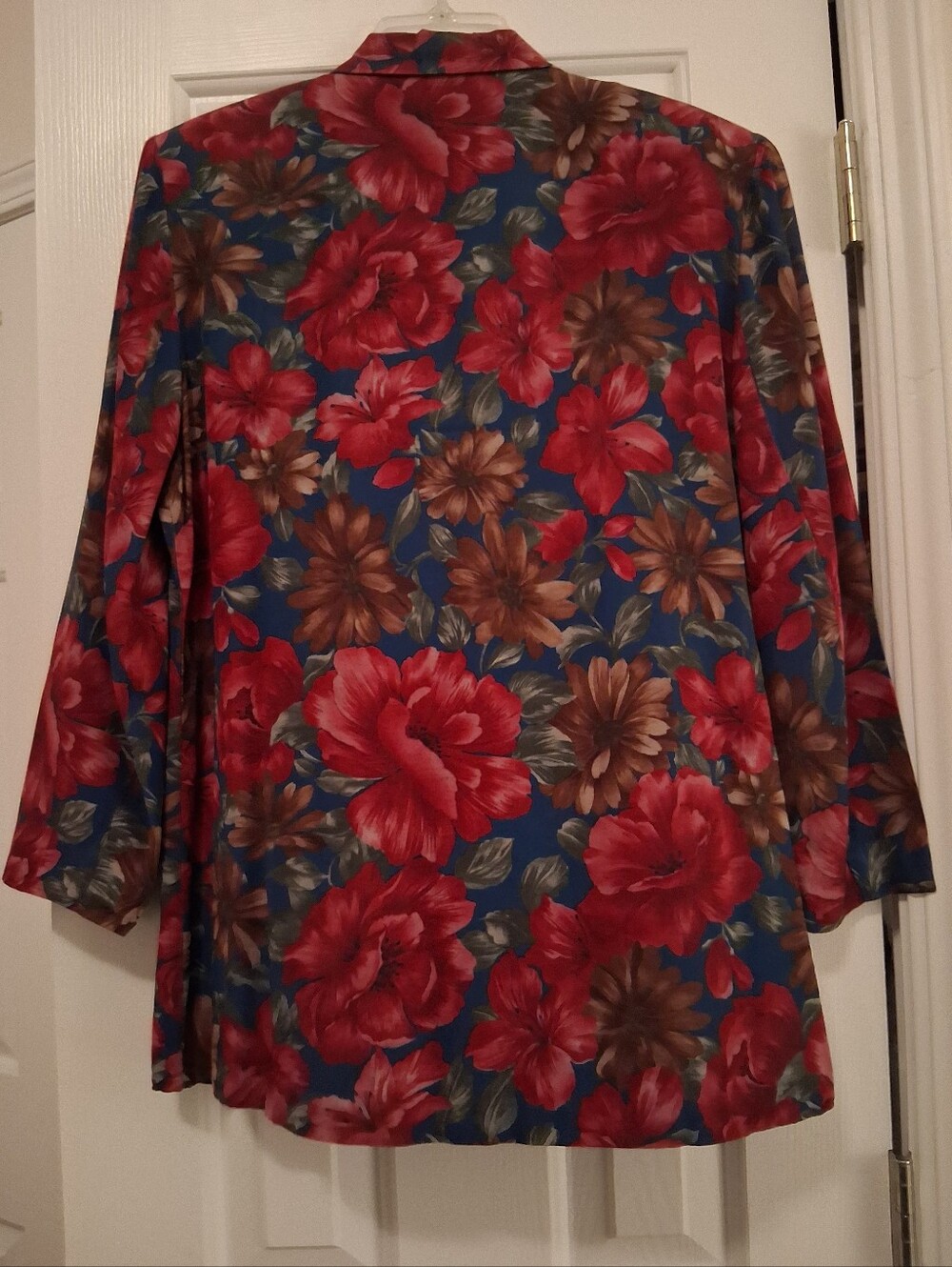 Women's Floral Button-Up Top in Rose & Blue